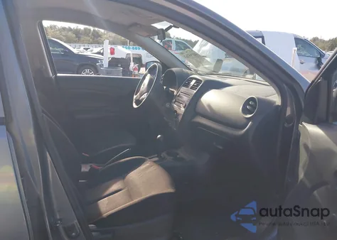 2016 Nissan Versa 1.6 S+ из США, поврежденный, VIN 3N1CN7AP8GL877144